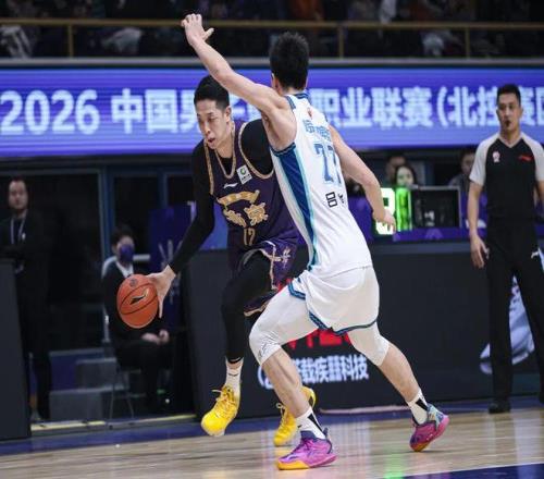 昨日步行者,客场激战,负能否一跃,万博manbetx体育平台,万博体育官网,万博体育app下载,ManBetX,SPORTS